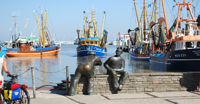 Neuharlingersieler Hafen